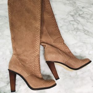 👢 Cole Haan Snake Embossed Knee High Boot👢 5.5👢